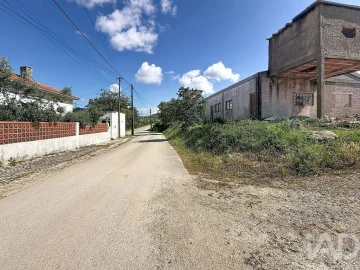 Terreno para Venda em Alqueidão da Serra