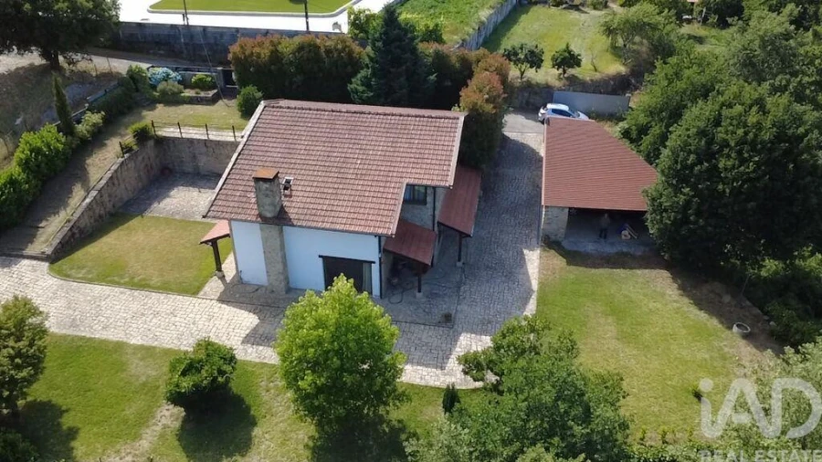 Moradia T4 para Venda em São Pedro do Sul, Várzea e Baiões Foto 2