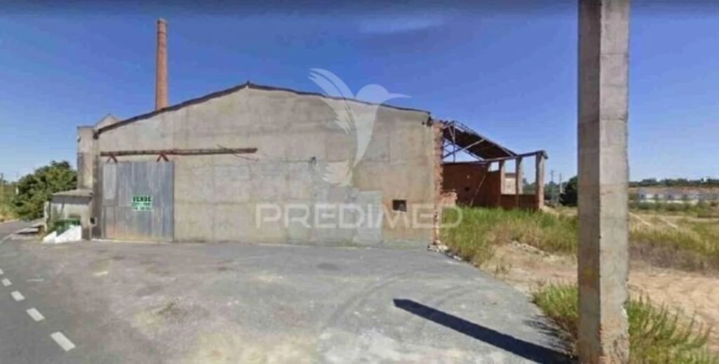 Armazém para Venda em Povoa da Isenta Foto 9