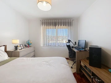 Apartamento T1 para Venda em Santo Antonio dos Olivais