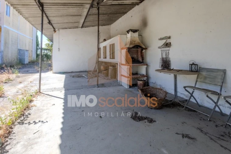 Moradia T4 para Venda em Carregueira Foto 31