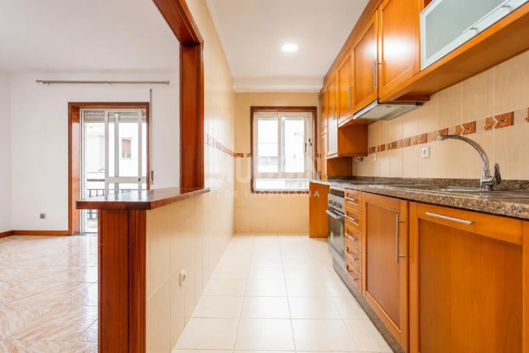 Apartamento T2 para Venda em Ovar, São João, Arada e São Vicente de Pereira Jusã Foto 1