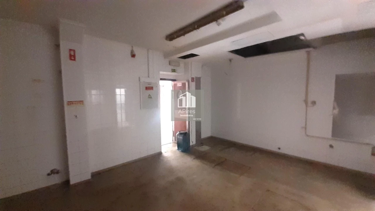 Loja para Arrendamento em Barreiro e Lavradio Foto 7