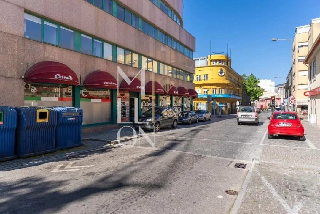 Loja para Trespasse em Matosinhos e Leça da Palmeira Foto 25