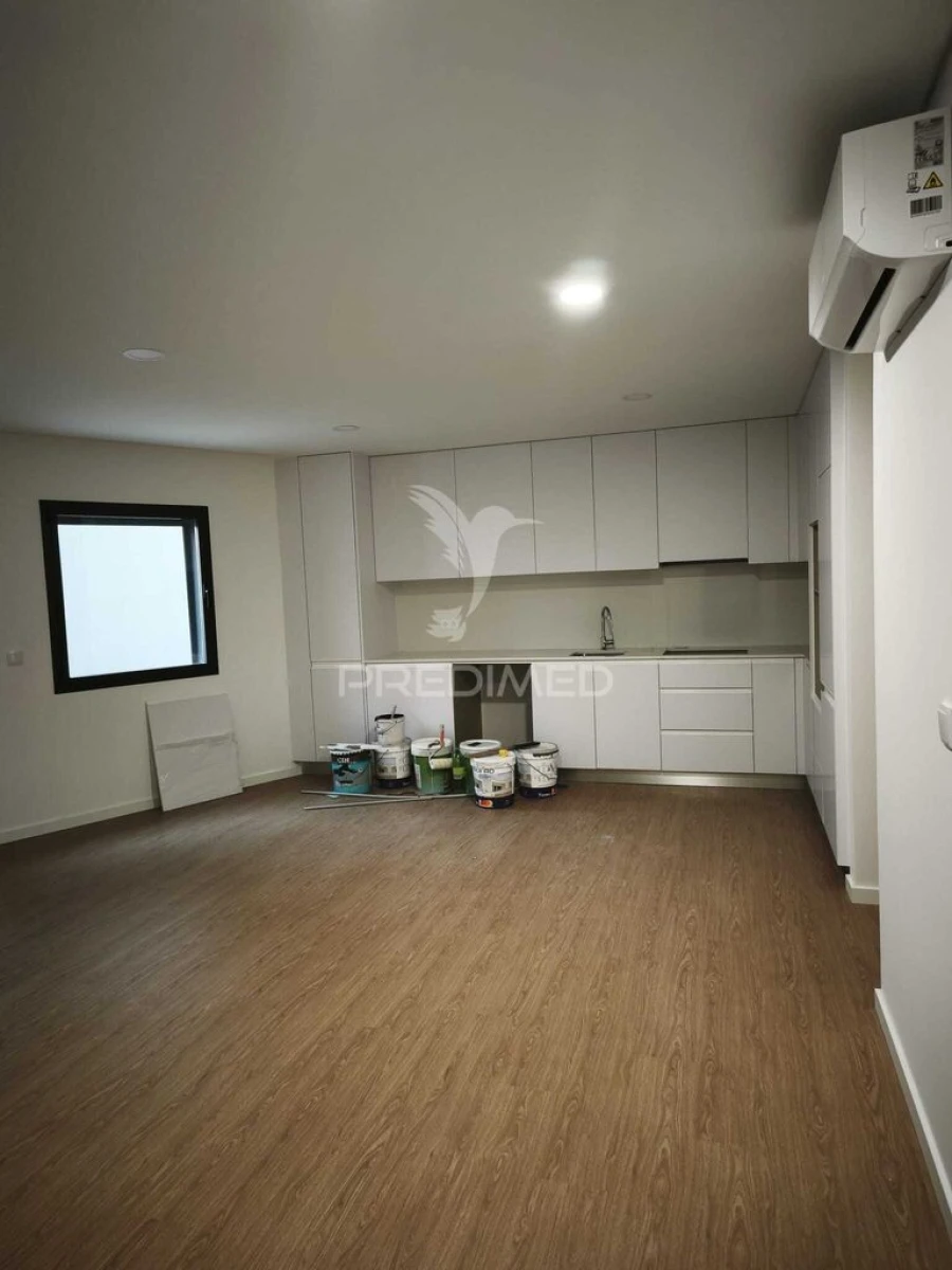 Apartamento T1 para Venda em Esgueira Foto 7