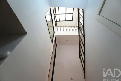 Moradia T5 para Venda em Requeixo, Nossa Senhora de Fátima e Nariz