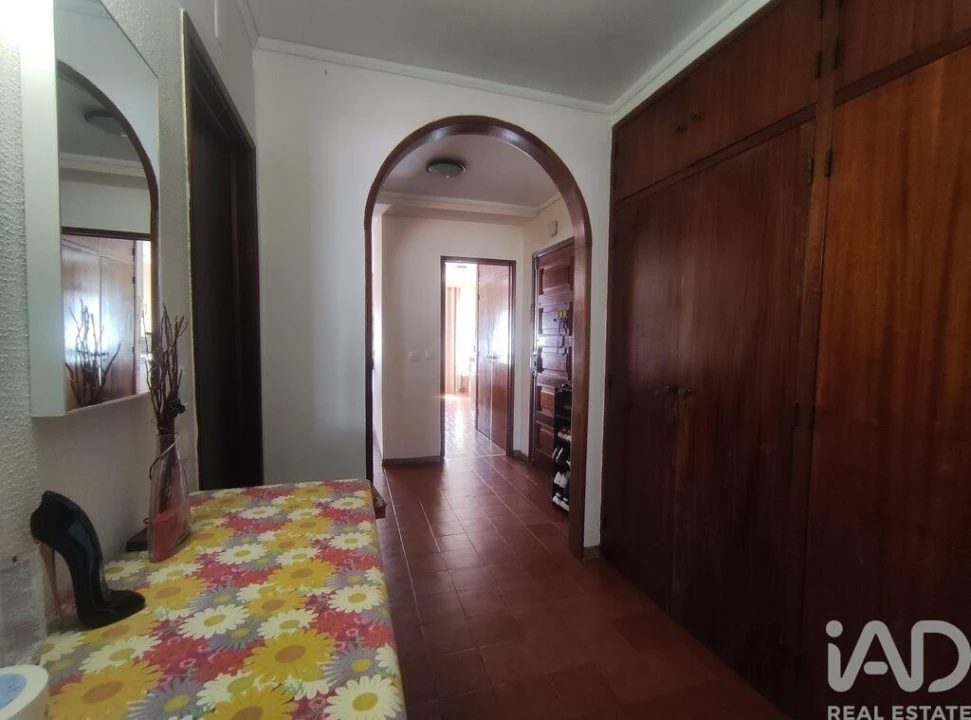 Apartamento T2 para Venda em Portimão Foto 8