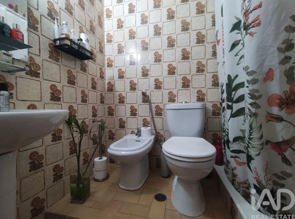 Apartamento T2 para Venda em Portimão Foto 6