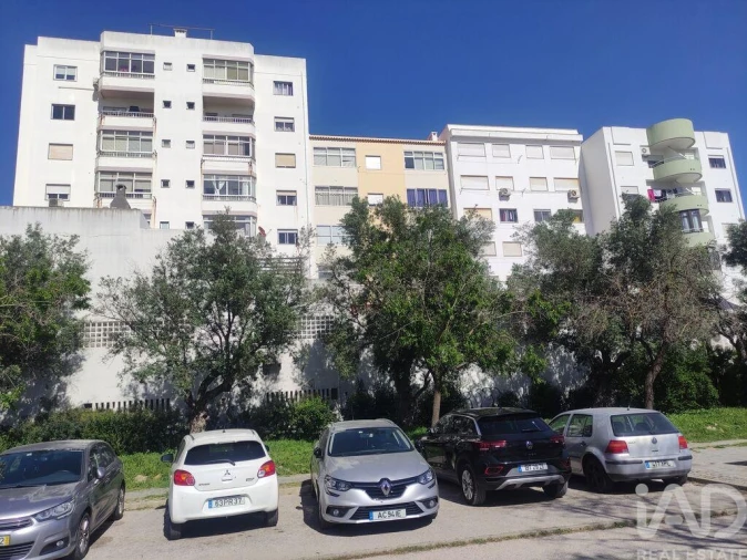 Apartamento T2 para Venda em Portimão Foto 19