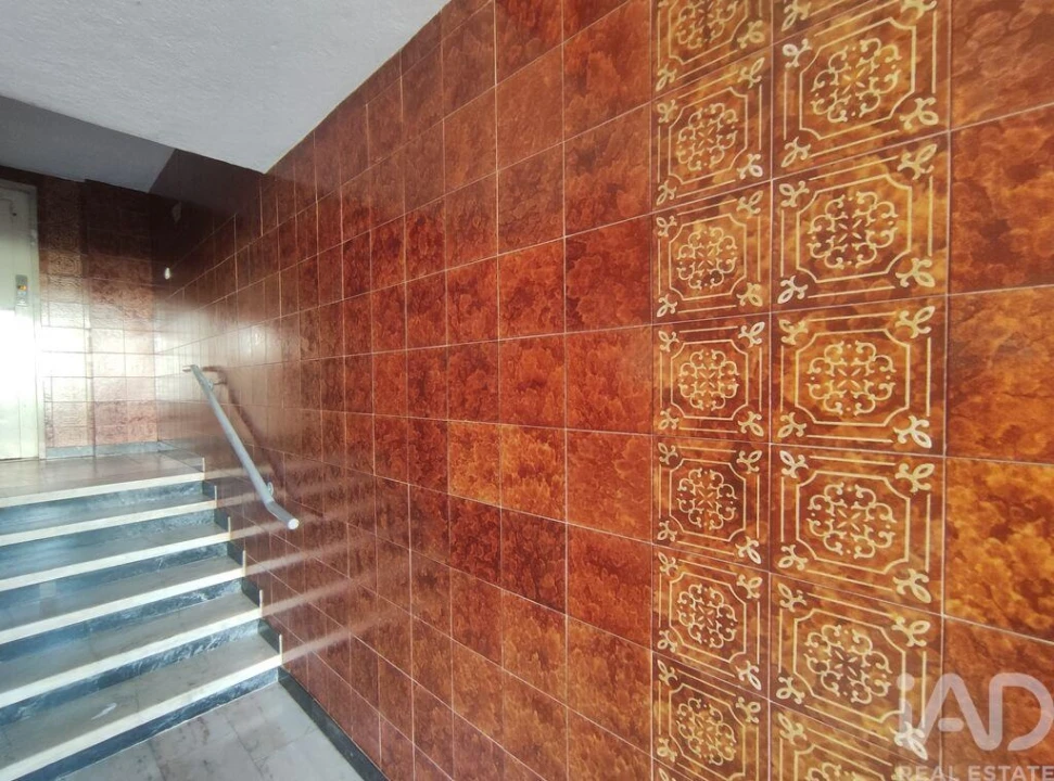 Apartamento T2 para Venda em Portimão Foto 17