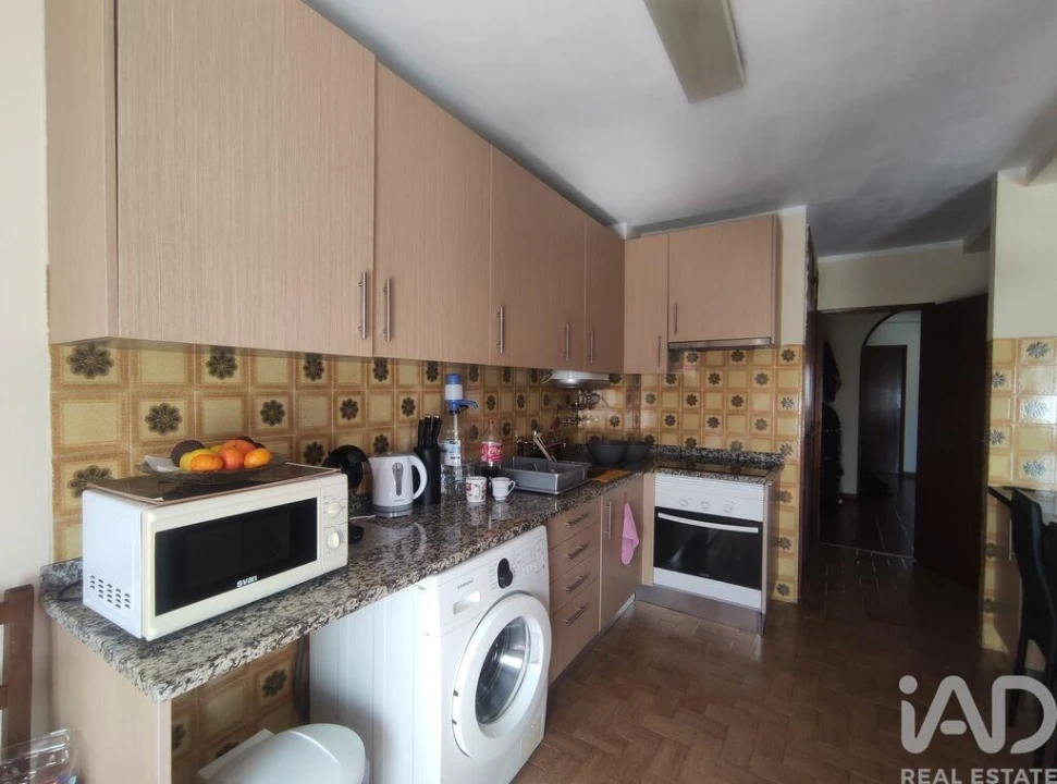 Apartamento T2 para Venda em Portimão Foto 9
