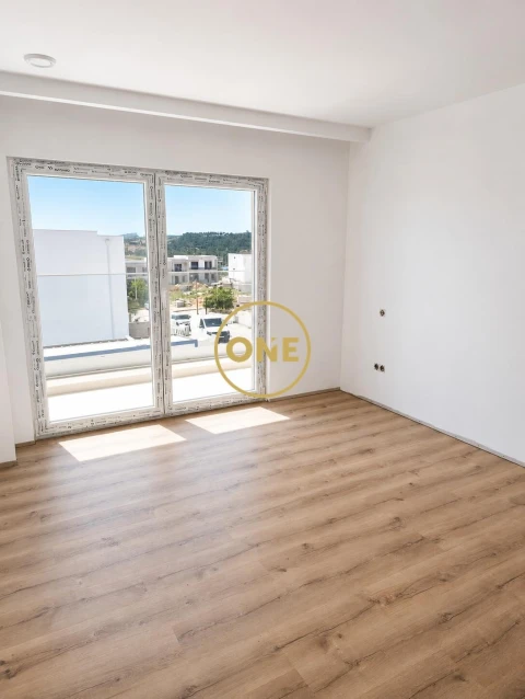 Moradia T3 para Venda em Miragaia e Marteleira