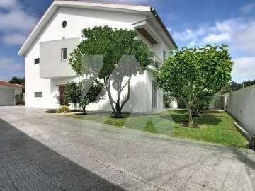 Moradia T5 para Venda em Ovar, São João, Arada e São Vicente de Pereira Jusã