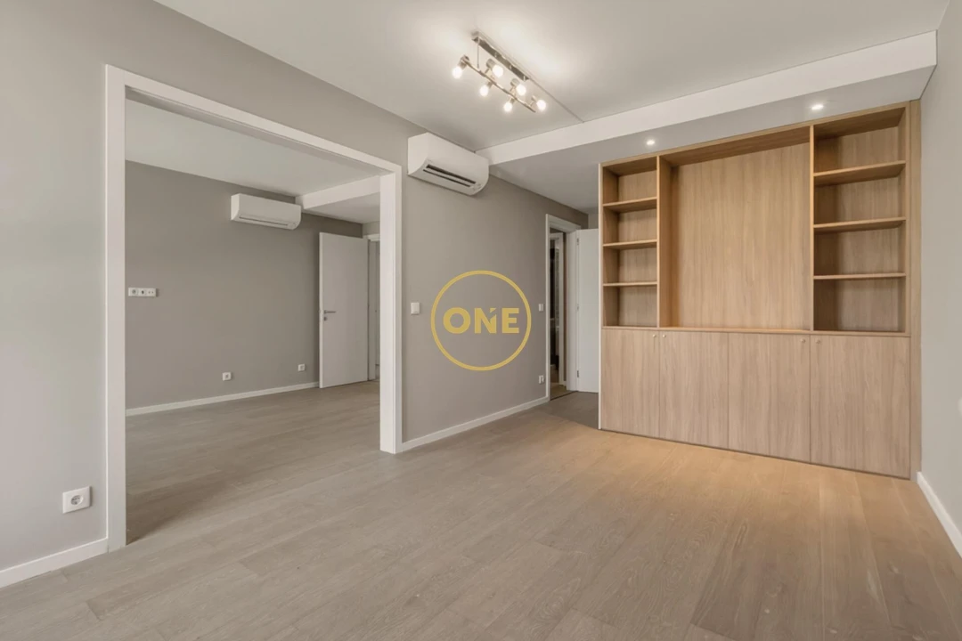 Apartamento T4 para Venda em Canidelo Foto 12