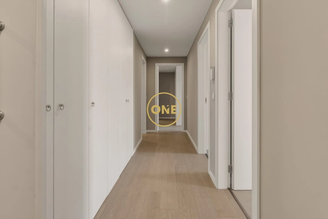 Apartamento T4 para Venda em Canidelo Foto 9