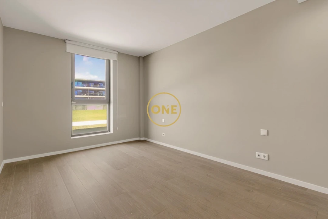 Apartamento T4 para Venda em Canidelo Foto 16