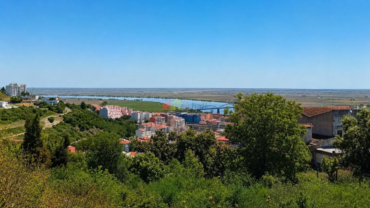 Terreno para Venda em Vila Franca de Xira Foto 3