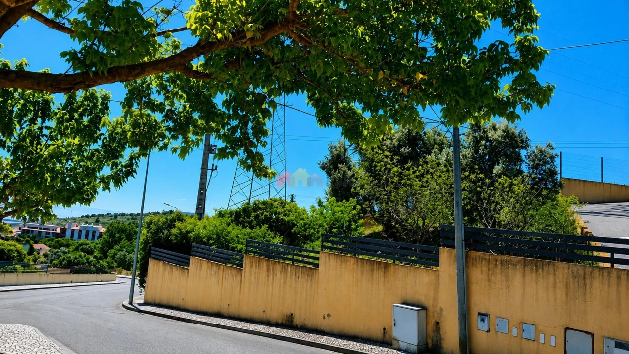 Terreno para Venda em Vila Franca de Xira Foto 9