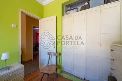 Moradia T4 para Venda em Barcarena