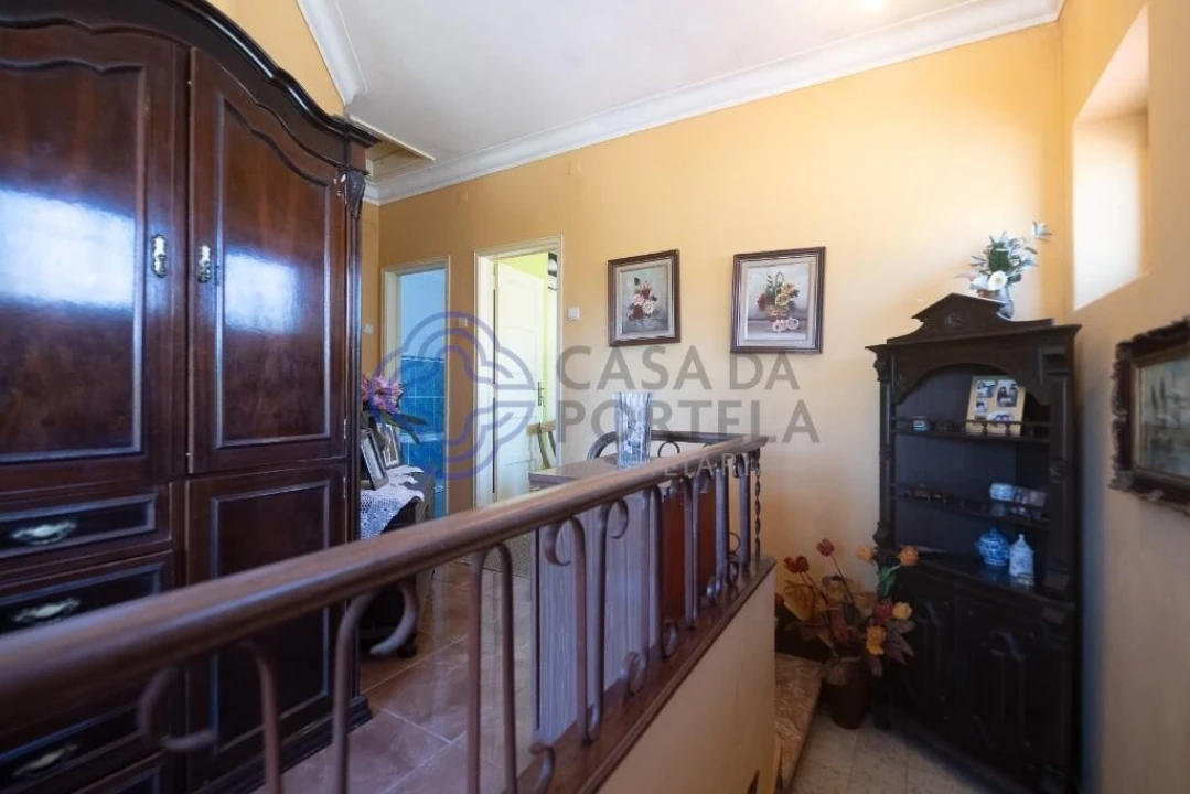 Moradia T4 para Venda em Barcarena Foto 22