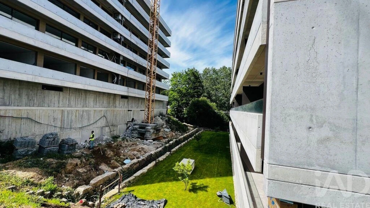 Apartamento T1 para Venda em Mafamude e Vilar do Paraíso Foto 3