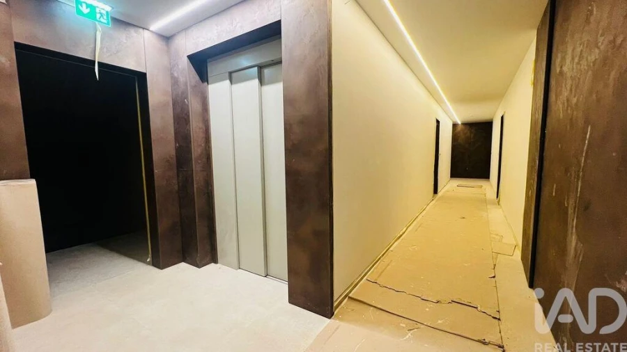 Apartamento T1 para Venda em Mafamude e Vilar do Paraíso Foto 8