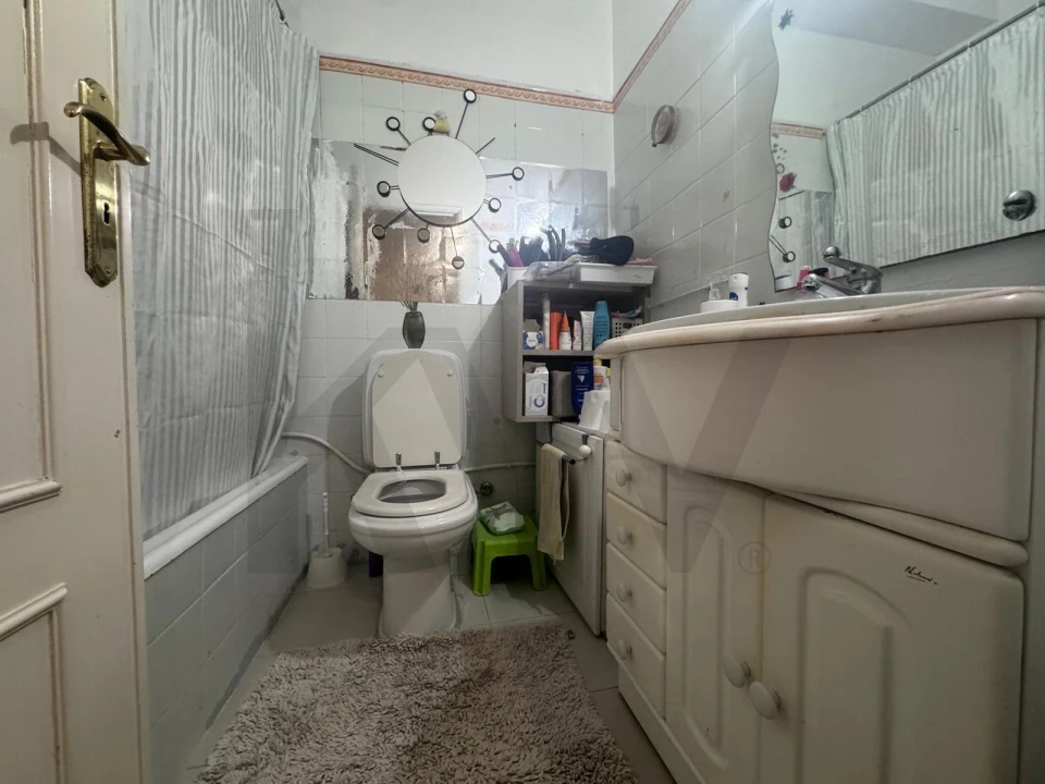 Apartamento T2 para Venda em Queluz e Belas Foto 7