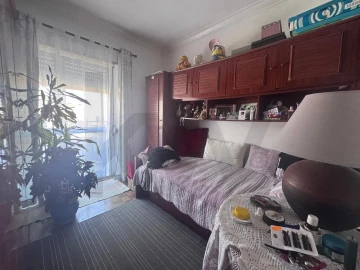 Apartamento T2 para Venda em Queluz e Belas