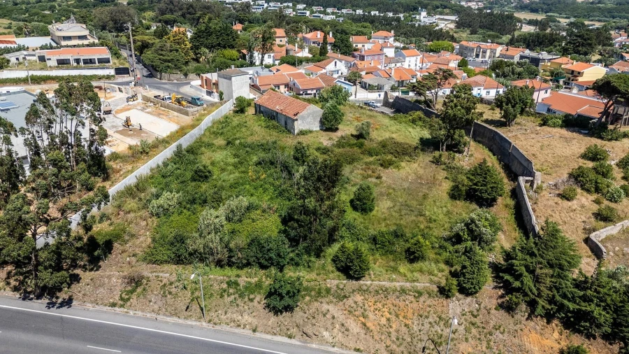 Moradia T1 para Venda em Rio de Mouro Foto 4