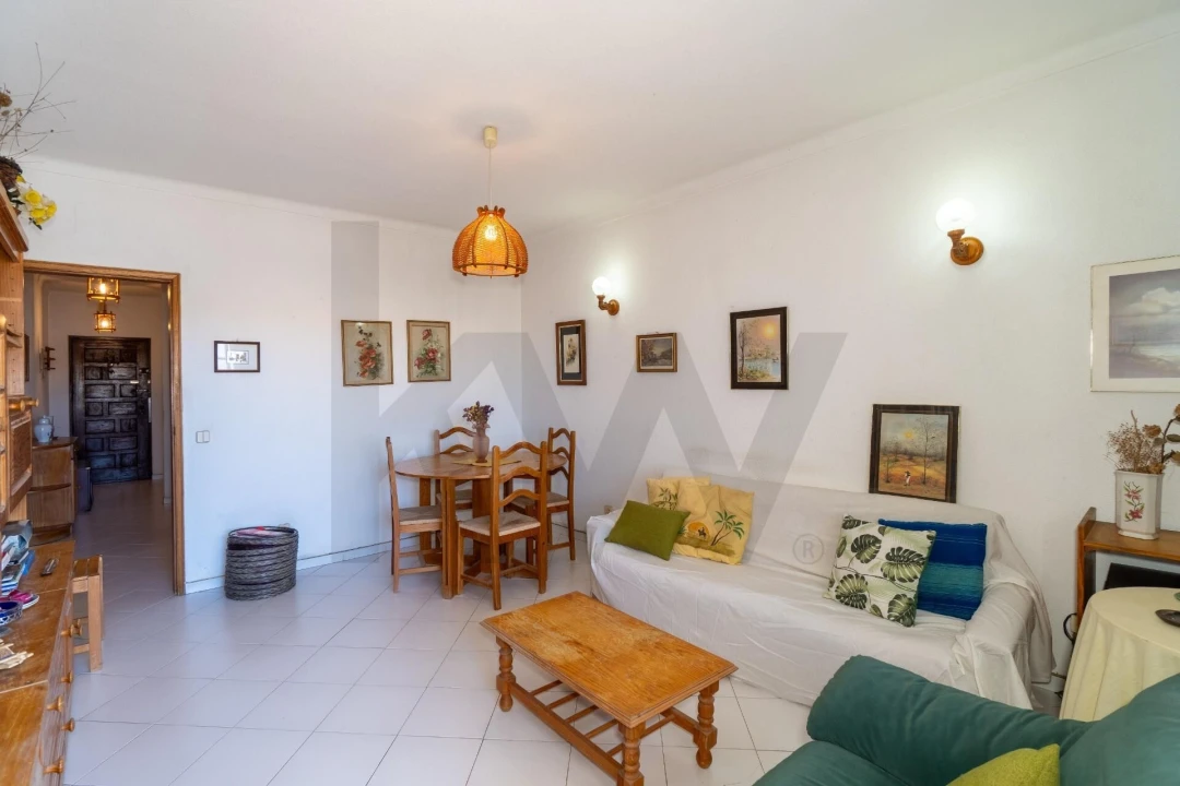Apartamento T2 para Venda em Albufeira e Olhos de Água Foto 2