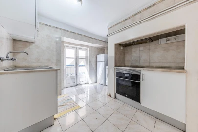 Apartamento T3 para Venda em Misericórdia