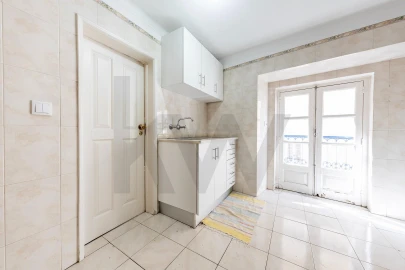Apartamento T3 para Venda em Misericórdia