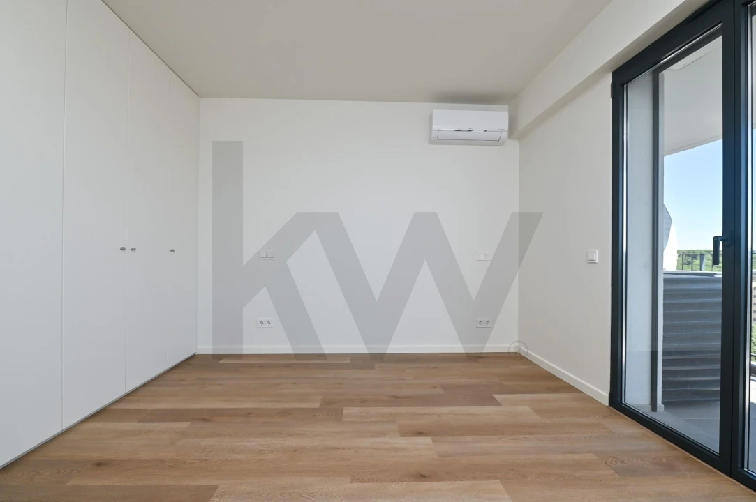 Apartamento T3 para Venda em Algés, Linda-A-Velha e Cruz Quebrada-Dafundo Foto 8