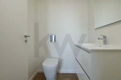 Apartamento T3 para Venda em Algés, Linda-A-Velha e Cruz Quebrada-Dafundo