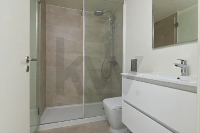 Apartamento T3 para Venda em Algés, Linda-A-Velha e Cruz Quebrada-Dafundo