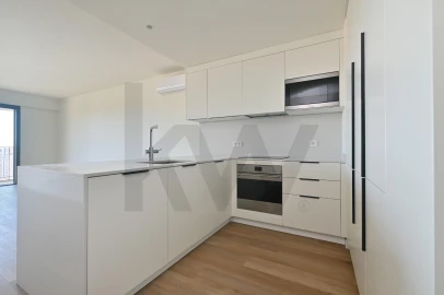 Apartamento T3 para Venda em Algés, Linda-A-Velha e Cruz Quebrada-Dafundo