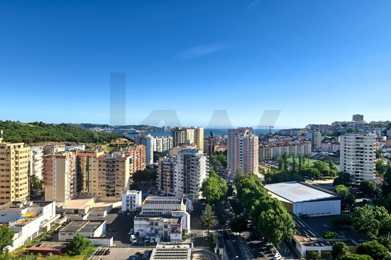 Apartamento T3 para Venda em Algés, Linda-A-Velha e Cruz Quebrada-Dafundo Foto 24