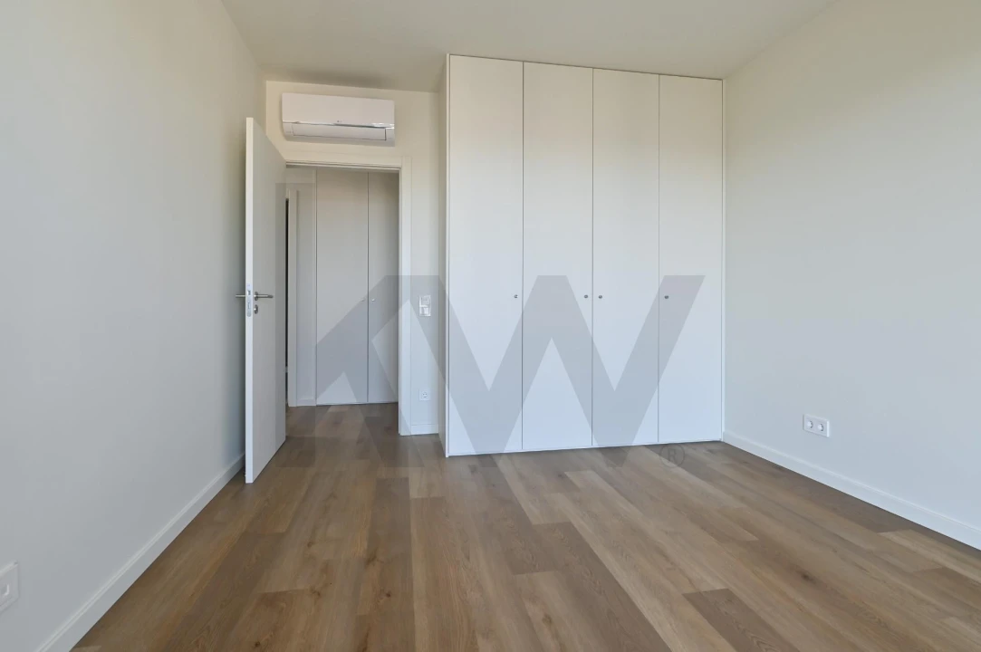 Apartamento T3 para Venda em Algés, Linda-A-Velha e Cruz Quebrada-Dafundo Foto 14