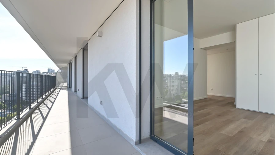 Apartamento T3 para Venda em Algés, Linda-A-Velha e Cruz Quebrada-Dafundo