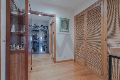 Apartamento T4 para Venda em Ramalde