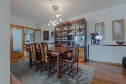Apartamento T4 para Venda em Ramalde