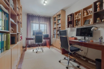Apartamento T4 para Venda em Ramalde