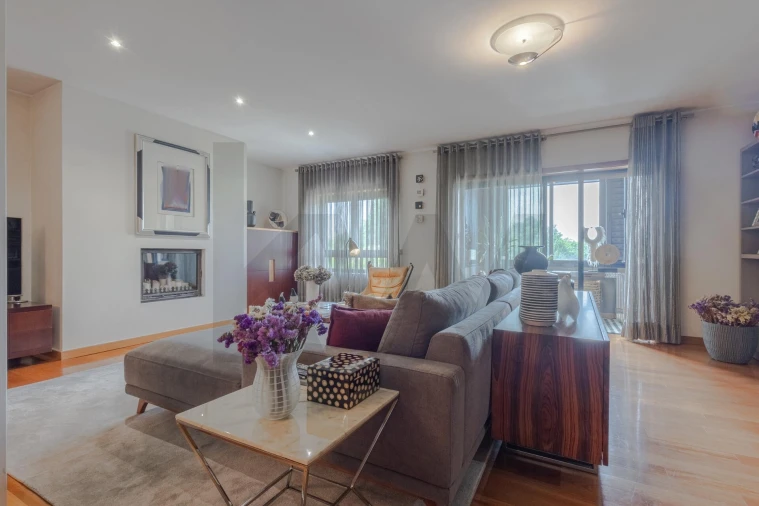 Apartamento T4 para Venda em Ramalde Foto 2