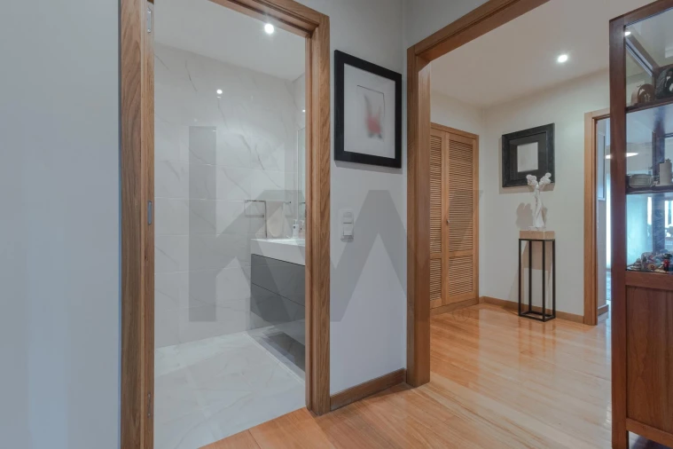 Apartamento T4 para Venda em Ramalde Foto 7