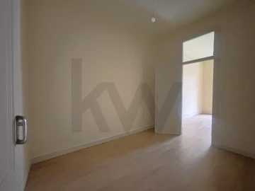Apartamento T3 para Venda em Arroios