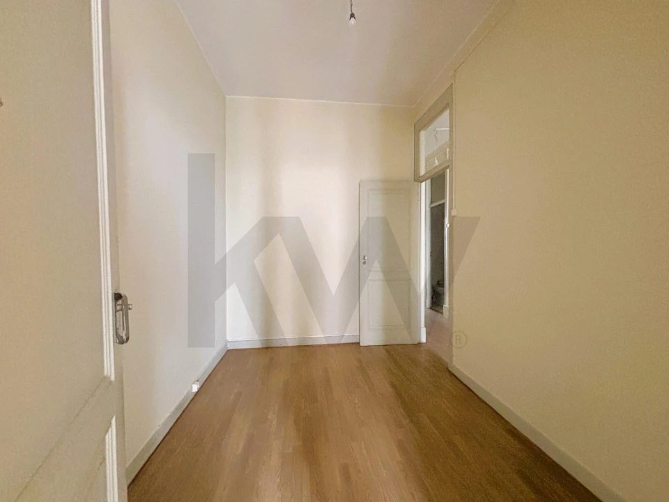 Apartamento T3 para Venda em Arroios Foto 5