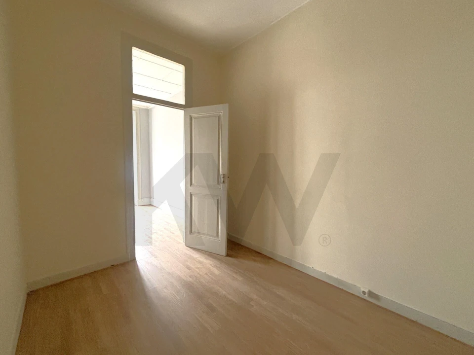 Apartamento T3 para Venda em Arroios Foto 6