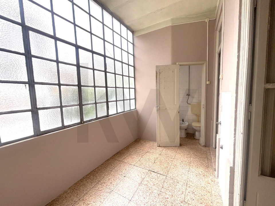 Apartamento T3 para Venda em Arroios Foto 11