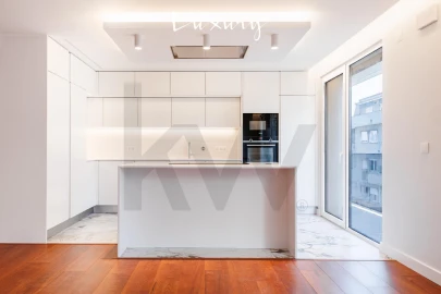 Apartamento T3 para Venda em Almada, Cova da Piedade, Pragal e Cacilhas