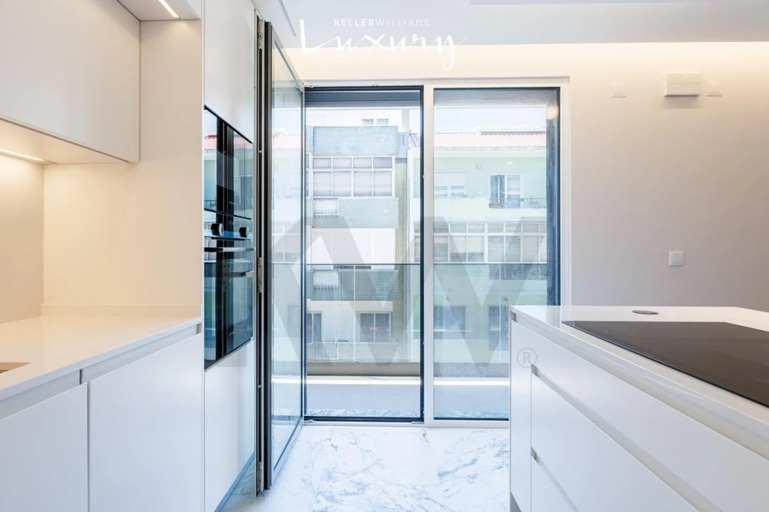 Apartamento T3 para Venda em Almada, Cova da Piedade, Pragal e Cacilhas Foto 5